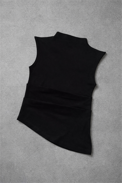 Urban Shape Asimetrik Kolsuz Bluz