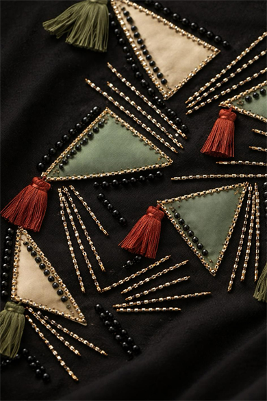 Bisiklet Yaka Boho Luxe Taşlı Püsküllü Pamuklu Büyük Beden Tişört