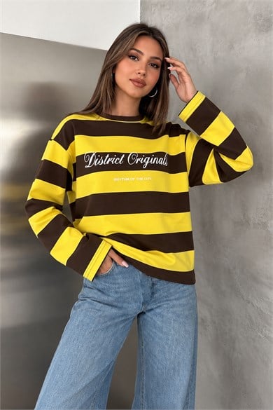 Kadın Kontrast Çizgili Yazı Detaylı Bisiklet Yaka İki İplik Sweatshirt - SarıÇizgili Yazı Detaylı İki İplik Sweatshirt | İstangül ButikSweatshirtİSTANGÜL BUTİK