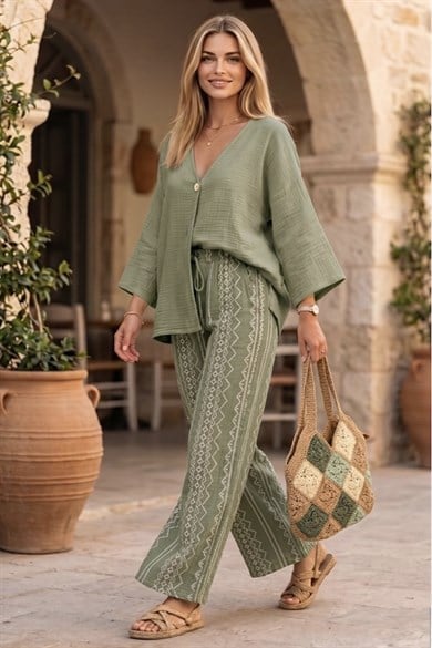 Kadın Müslin Kimono Pantolon Kombin %100 PamukKadın Müslin Kimono Pantolon Takım %100 Pamuk Yazlık Alaçatı KombinHAZIR KOMBİNLERİSTANGÜL BUTİK