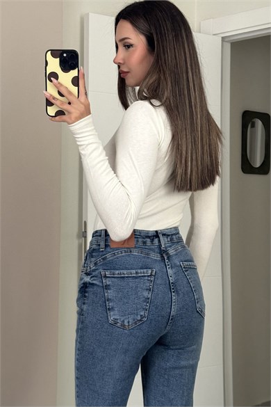 Kadın Yüksek Bel Likralı Push Up Straight Jean Pantolon - Orta Mavi 