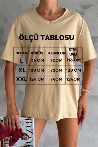 Oversize Pamuklu Penye V Yaka Tişört