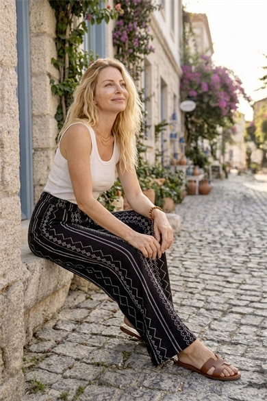 Kadın Bohem Desenli Bol Paça Pantolon