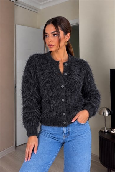 Premium Yumuşak Dokulu Bisiklet Yaka Çıtçıtlı Sakallı Triko Hırka - SiyahPremium Çıtçıtlı Sakallı Triko Hırka | İstangül ButikHırkaİSTANGÜL BUTİK