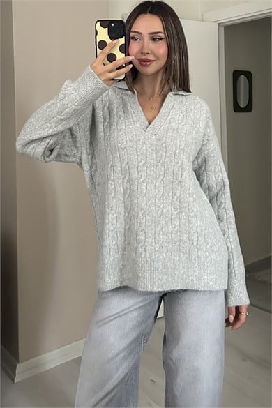 Kadın Polo Yaka Saç Örgü Desenli Oversize Yumoş Triko Kazak - Gri
