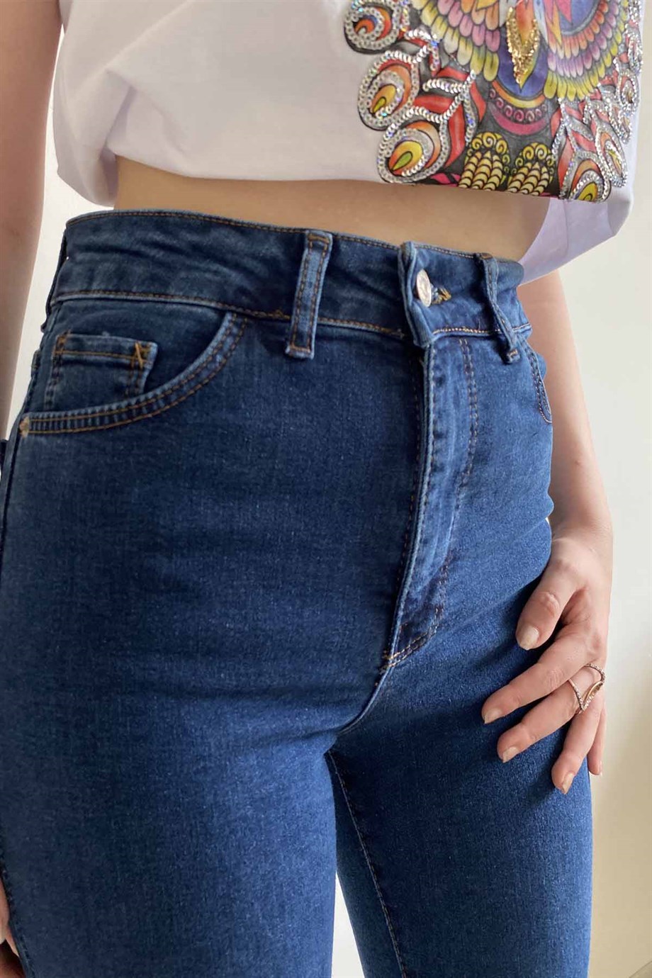 Zara Model Yüksek Bel Sihirli Jean ( Bıyıklı )