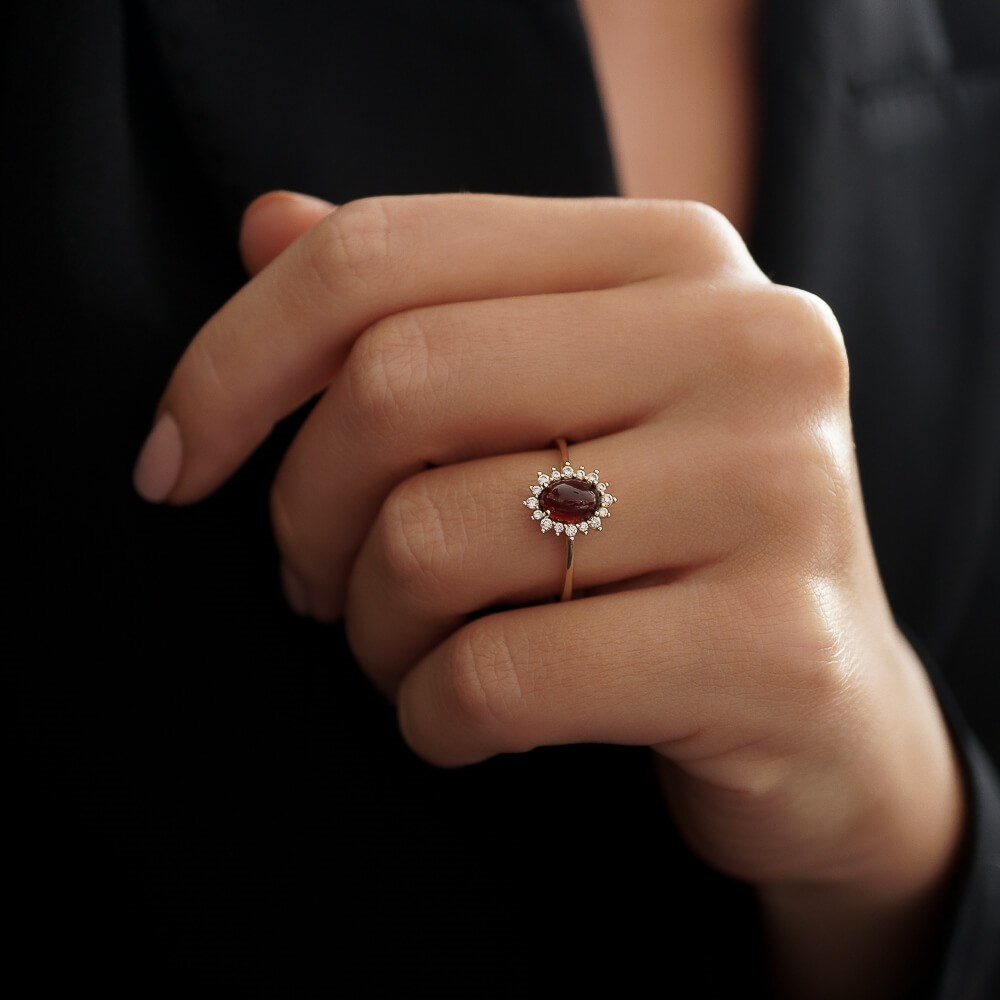 Garnet Aşk Altın Yüzük