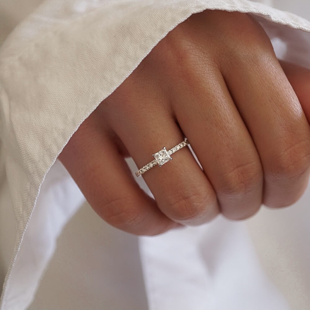 0.46 Ct Kare Kesim Pırlanta Yüzük
