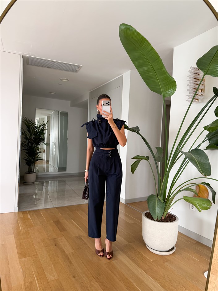  Kemer Detaylı Crop Bluz Pantolon Takım - Lacivert