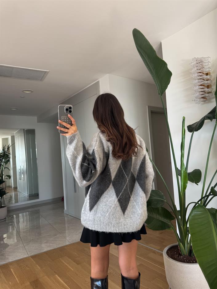 Alesta Gri Antrasit Baklava Desen Tüylü Kazak