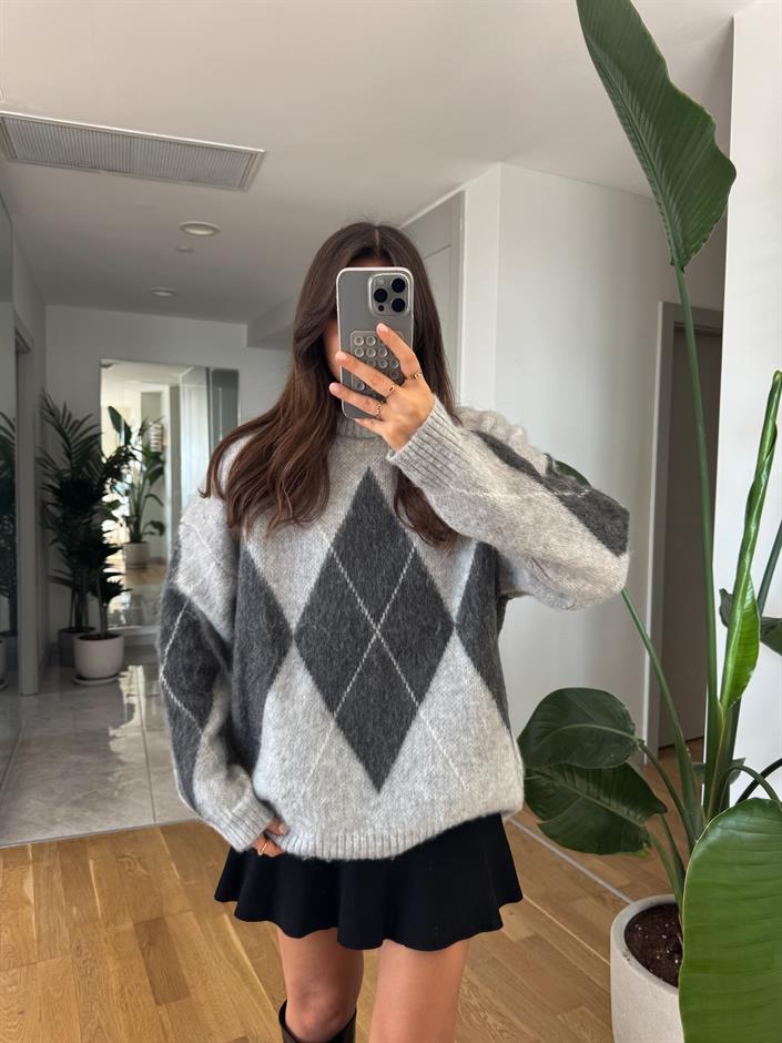 Alesta Gri Antrasit Baklava Desen Tüylü Kazak