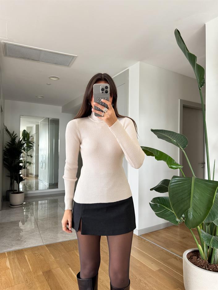 Alisa Fitilli Balıkçı Yaka Triko-Ekru