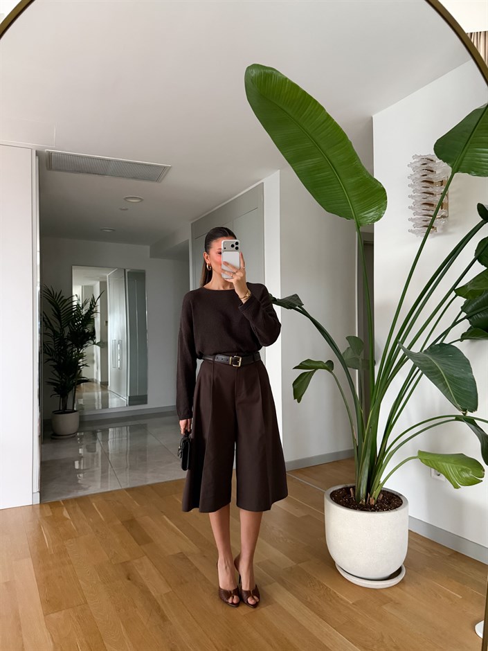 Allegra Pile Detaylı Bermuda Şort - Kahve