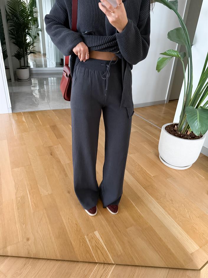 Antrasit  Kemerli Hırka Pantolon Takım