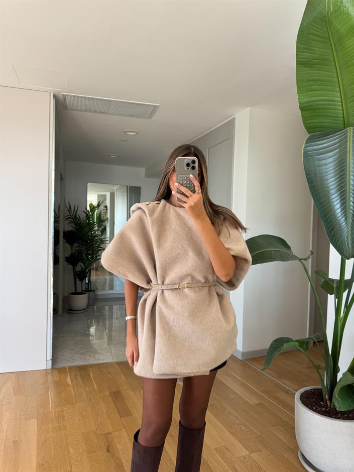 Apoletli Kemerli Kürk Panço - Bej