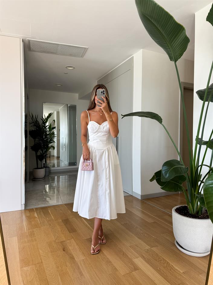 Askılı Göğüs Gloplu Maxi Elbise - Beyaz