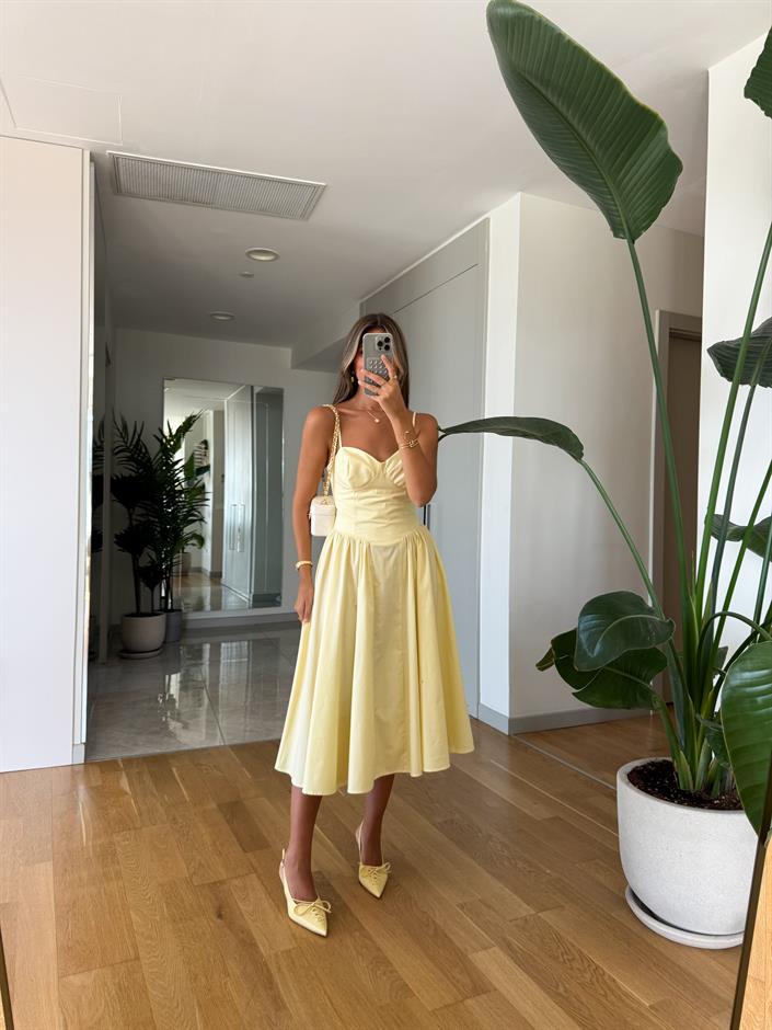 Askılı Göğüs Gloplu Maxi Elbise - Sarı