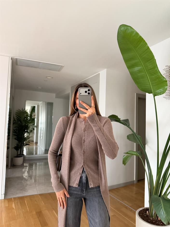 Atkılı Düğmeli Triko Hırka - Vizon 