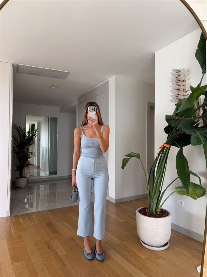 Aveline Flare Kesim Pantolon - Bebe Mavi