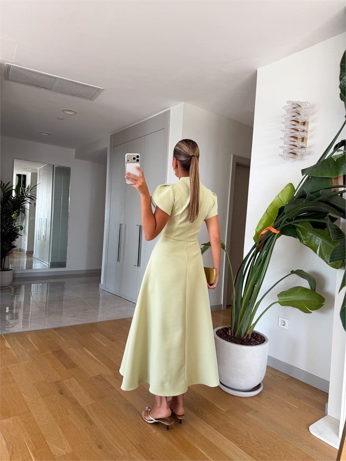 Beli Aplikeli Omuz Detaylı Elbise - Pastel Yeşil