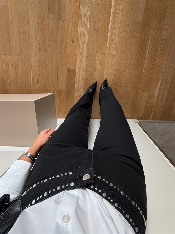 Beli Zımba Detaylı Wide Leg Jean - Siyah