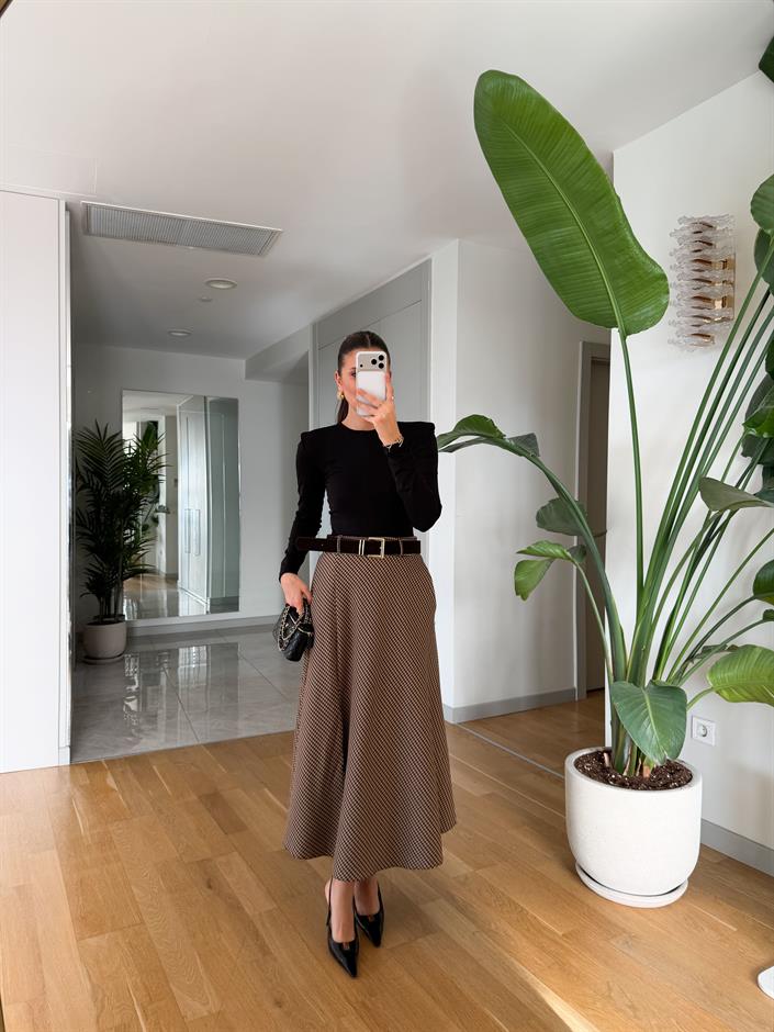 Beverly Kazayağı Desenli Kemerli Vatkalı Elbise