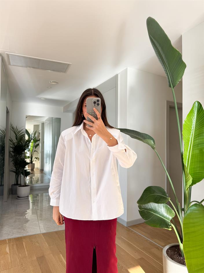 Beyaz Vatkalı Poplin Gömlek