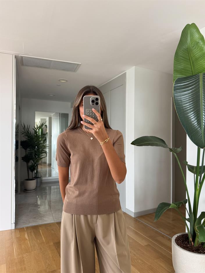 Bisiklet Yaka Kısa Kol Basic Triko - Vizon 