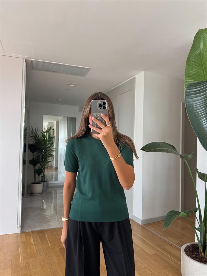 Bisiklet Yaka Kısa Kol Basic Triko - Zümrüt Yeşili 