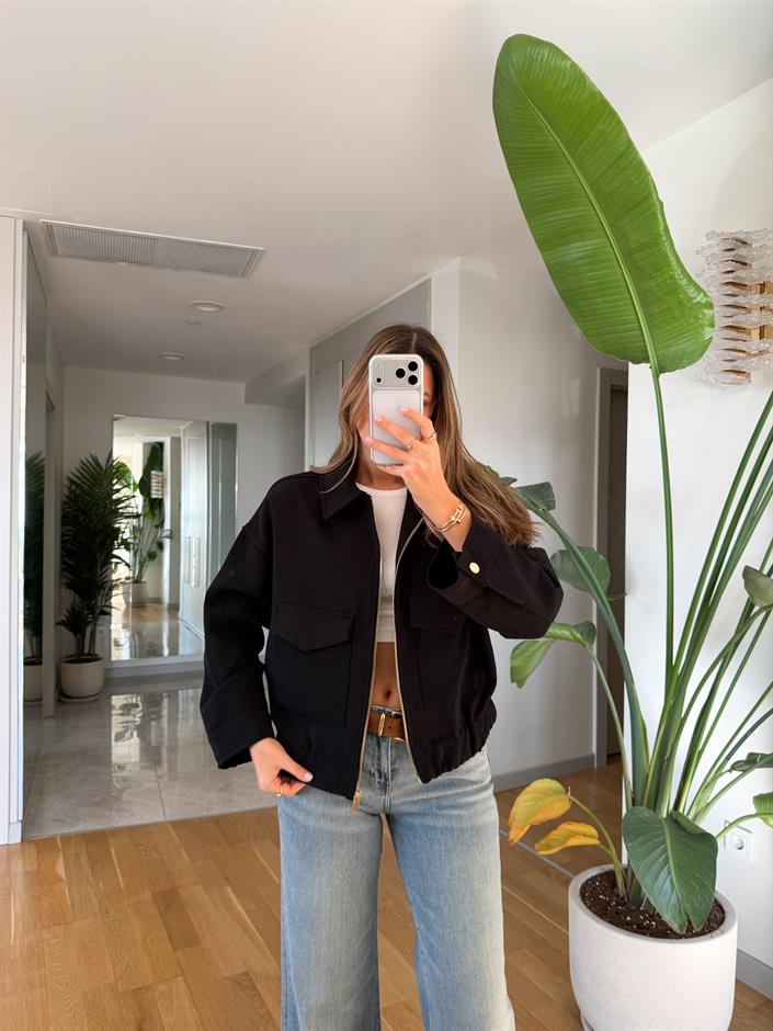 Bold Kapak Cepli Bomber Ceket - Siyah