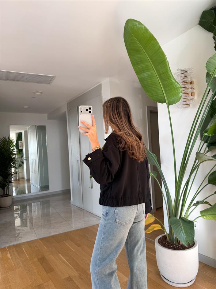 Bold Kapak Cepli Bomber Ceket - Siyah