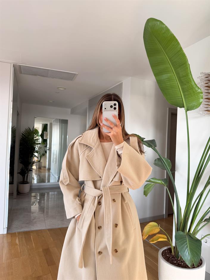 Bouchle Kuşaklı Kaşe Kaban - Ekru 