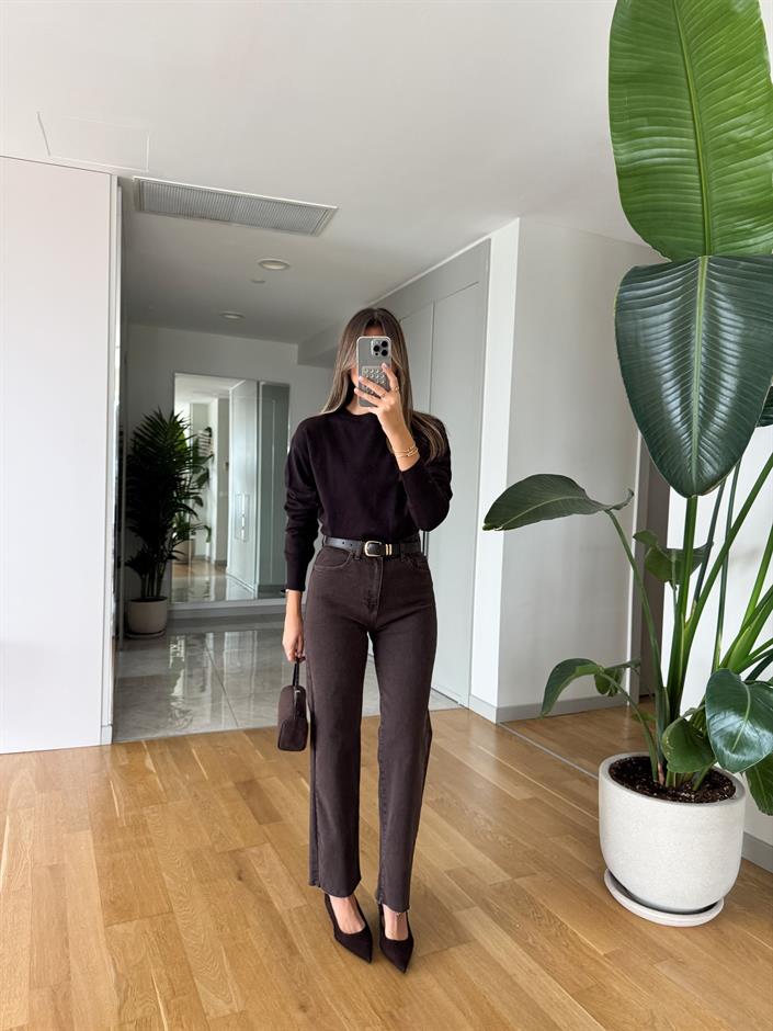 Brown Kemerli Kesik Paça Jean 