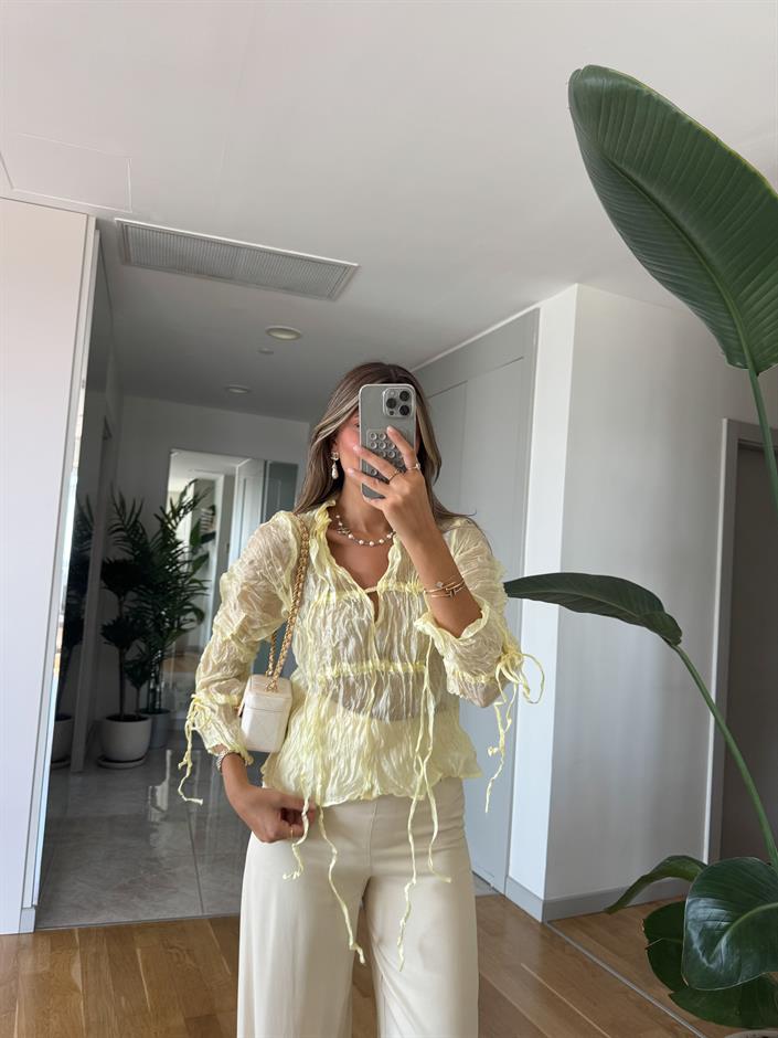 Buruşuk İp Detaylı Tül Bluz - Sarı