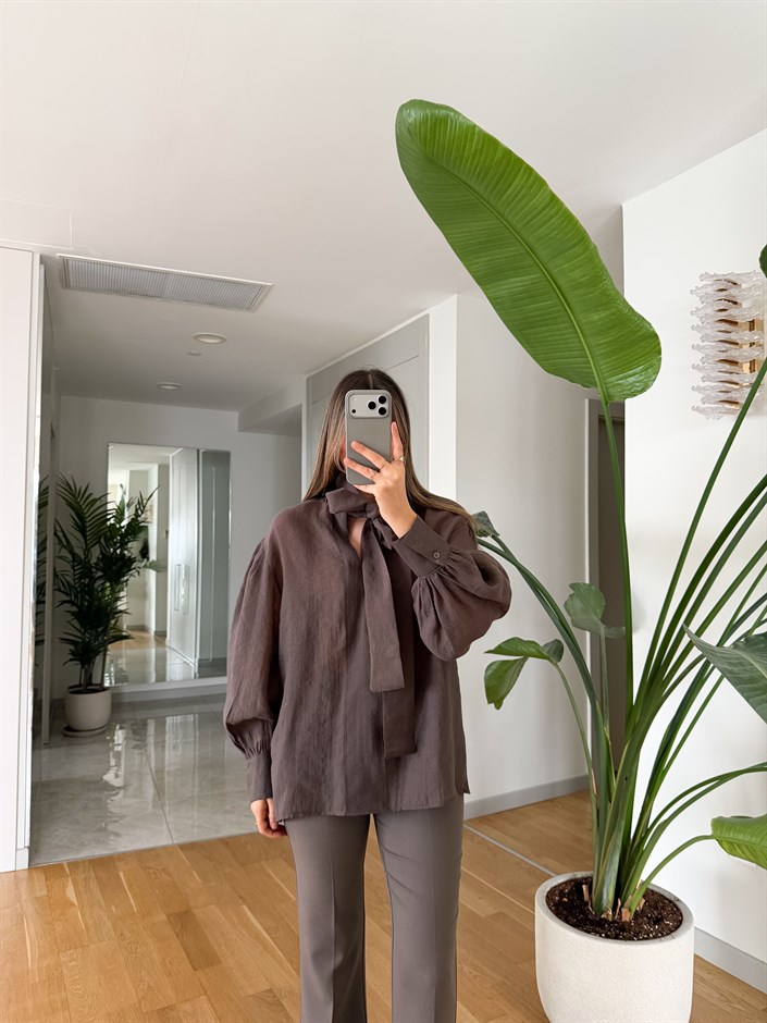 Carlo Fularlı Bluz - Kahve