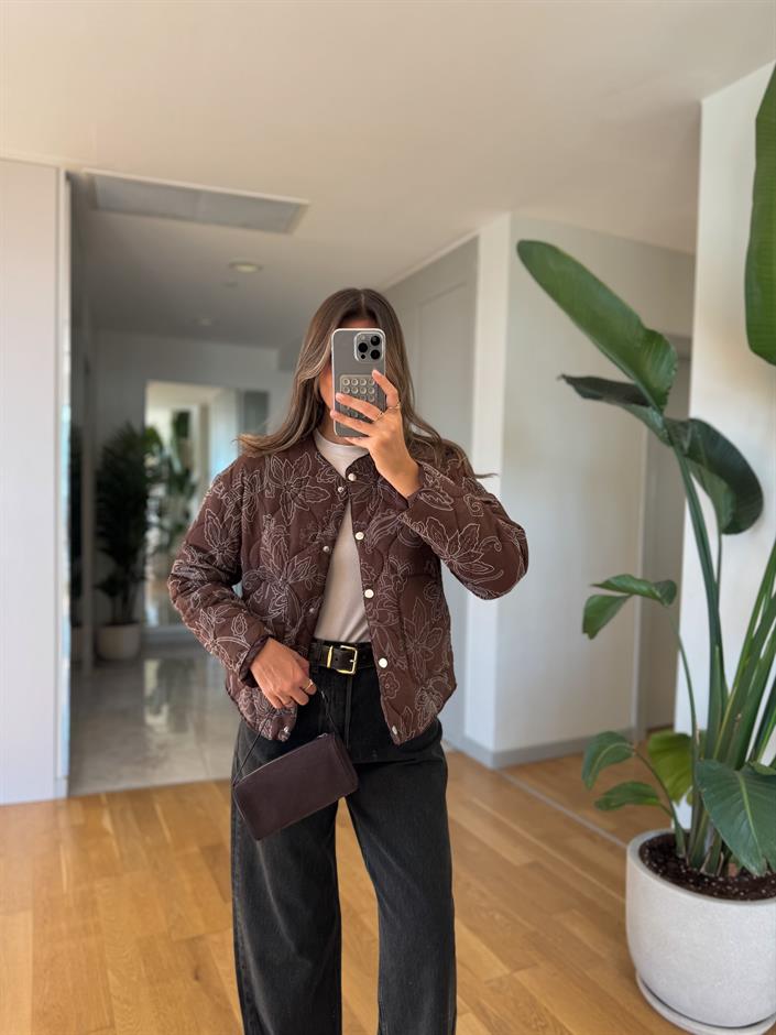 Çiçek Desenli Mont