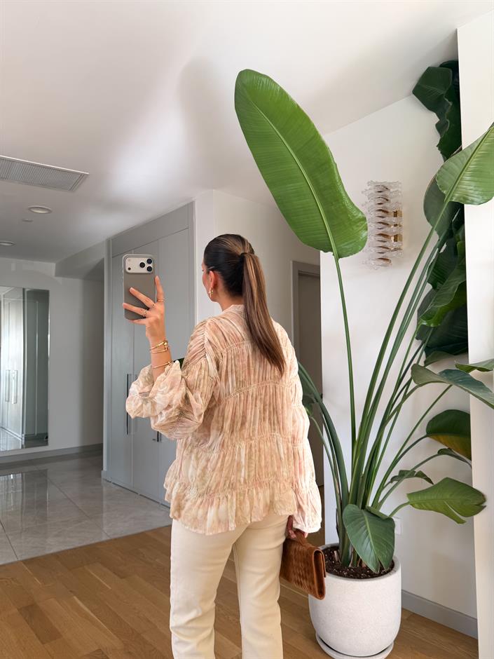 Çiçek Desenli Şifon Gömlek 