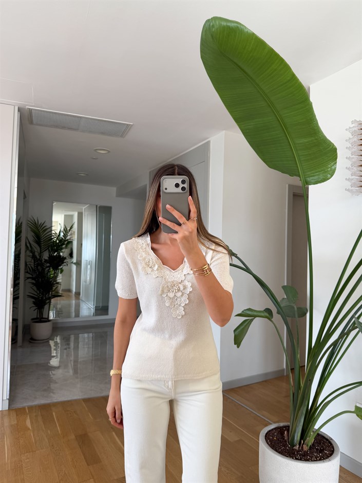 Çiçek Detaylı Merserize Triko - Ekru 