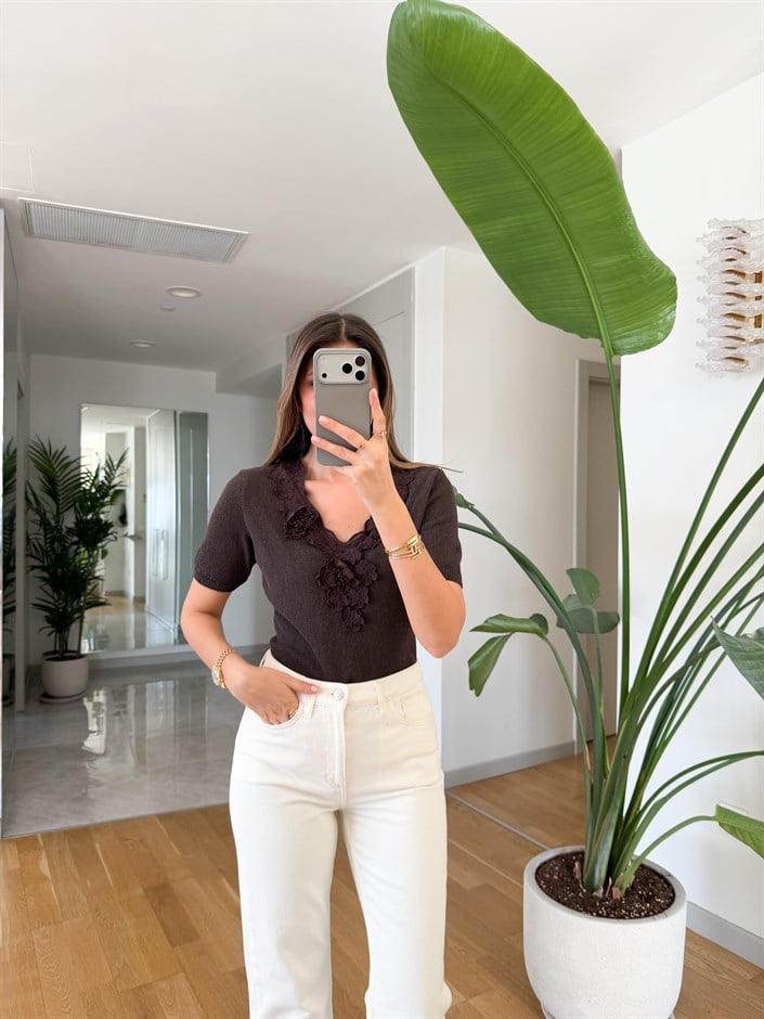 Çiçek Detaylı Merserize Triko - Kahve