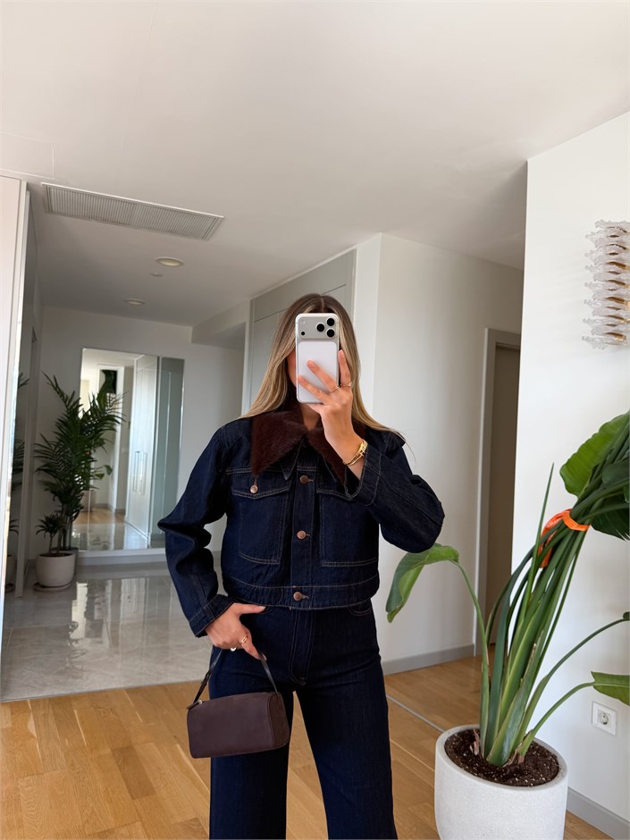 Çıkarılabilir Kürk Yakalı Denim Takım 