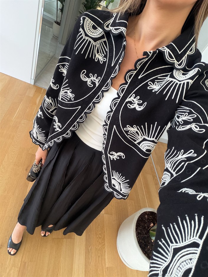 Claire Nakışlı Ceket - Siyah