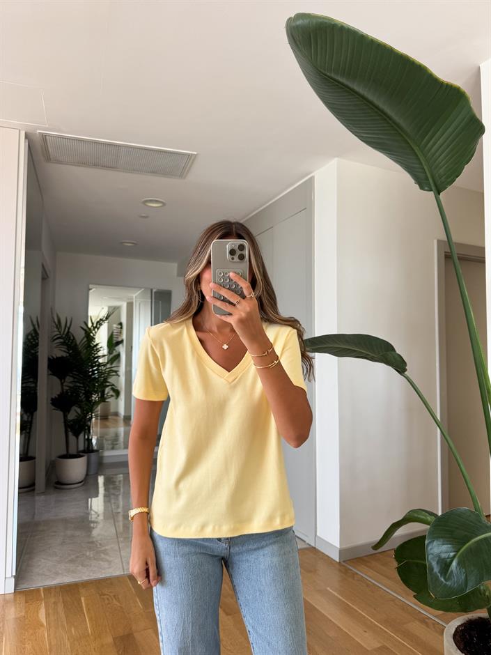 Cs Premium V Yaka Tişört - Sarı 