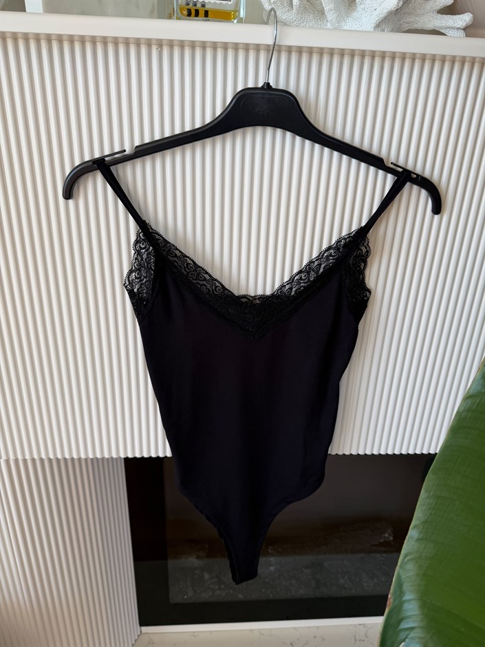 Dantel Detaylı Bodysuit - Siyah
