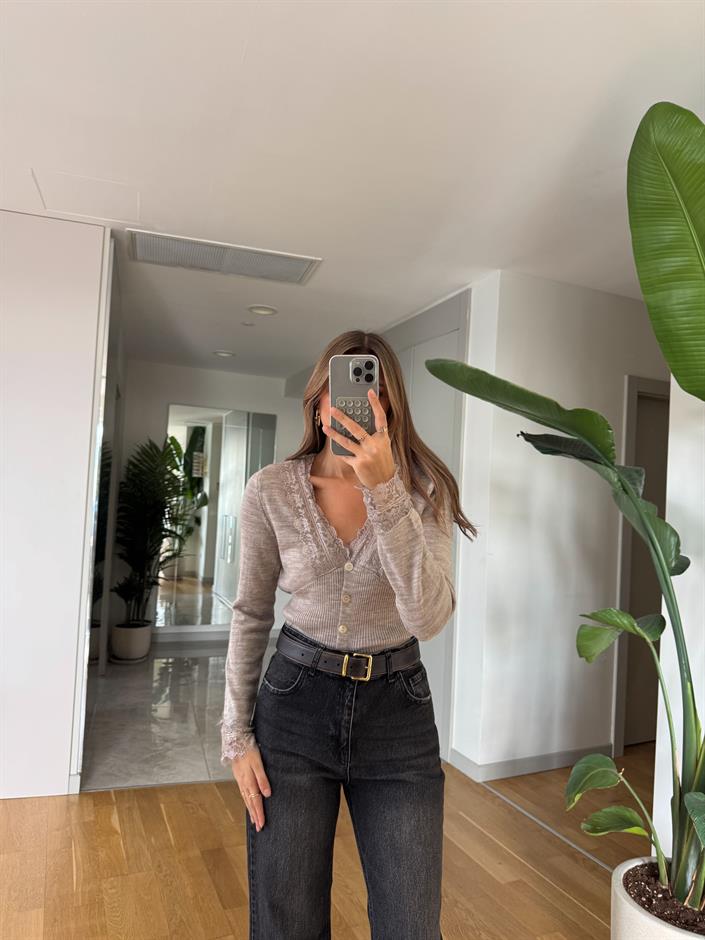 Dantel Detaylı Hırka - Bej 