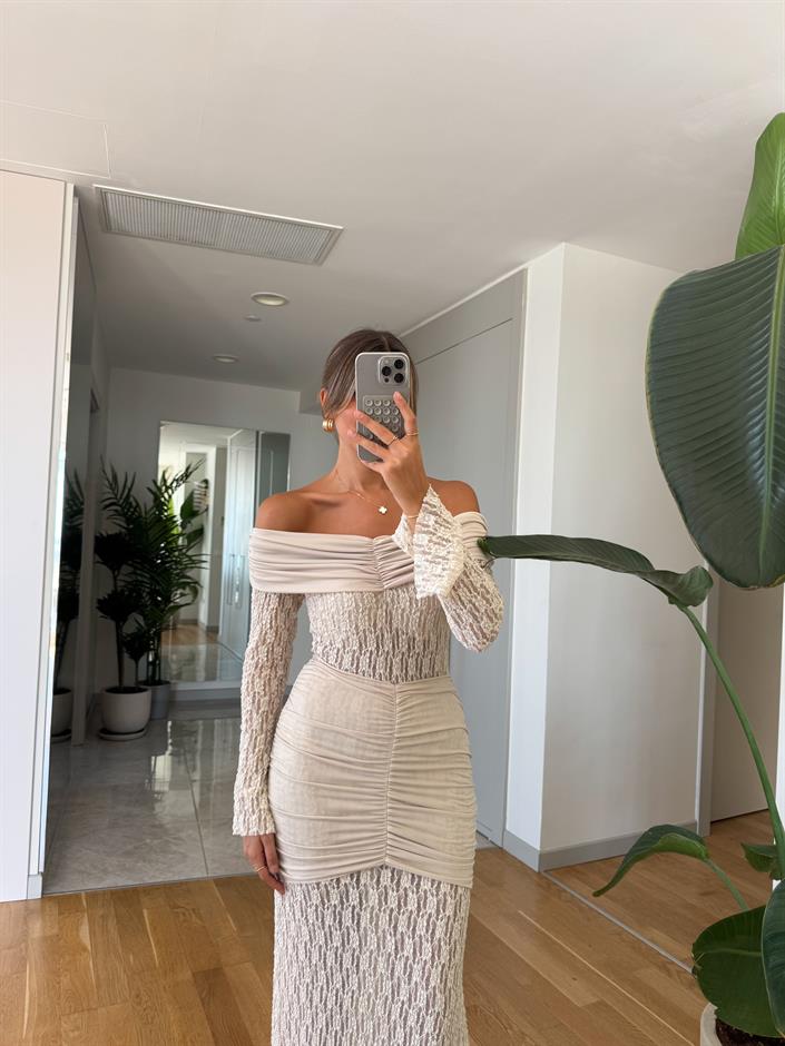 Dantel Detaylı Maxi Drapeli Elbise - Ekru