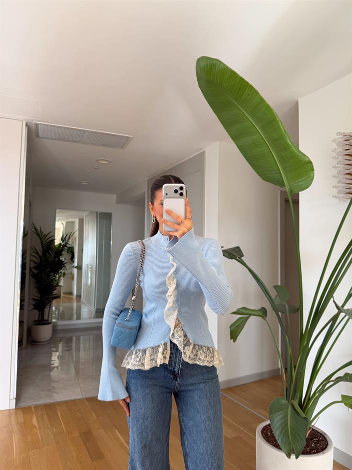 Dantel Detaylı Tasarım Hırka - Bebe Mavi