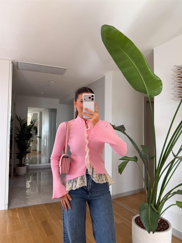 Dantel Detaylı Tasarım Hırka - Pembe
