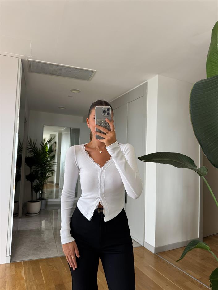 Dantel Geçişli Basic Bluz - Beyaz