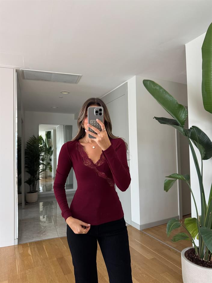 Dantel Geçişli Bluz - Bordo