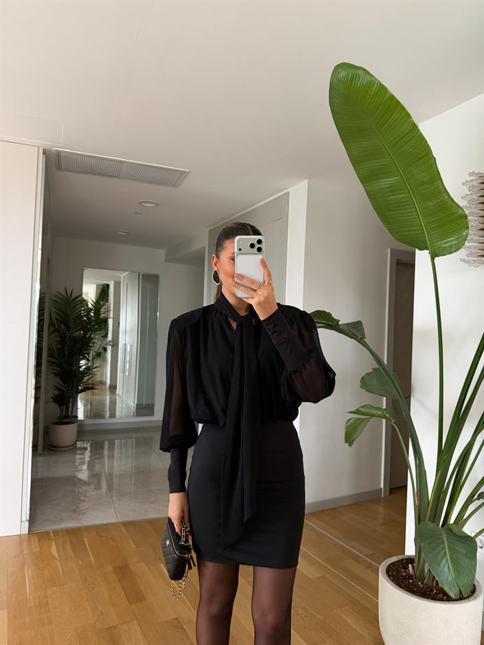 Fular Detaylı Mini Elbise - Siyah